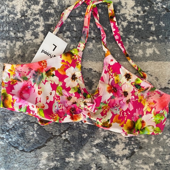 Fused Hawaii “Leave her wild” print  bikini top large - Picture 5 of 8